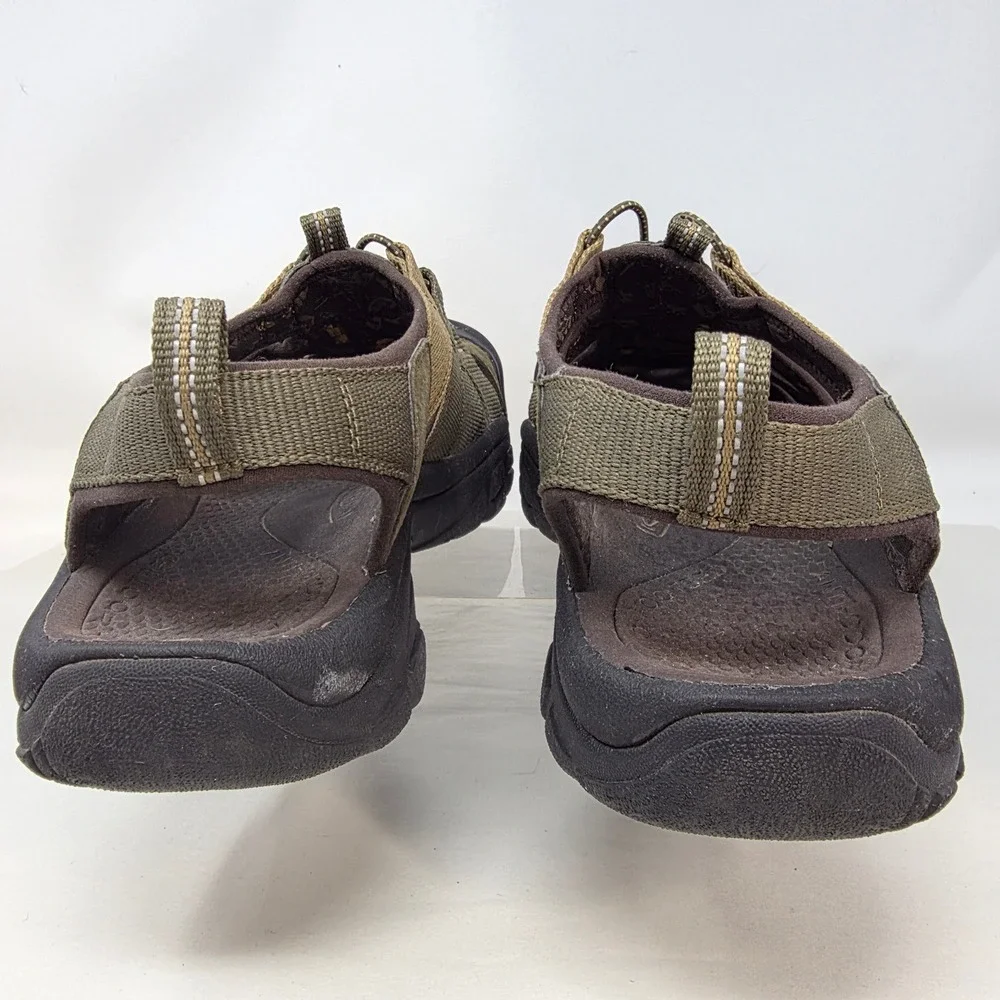 Keen ships from